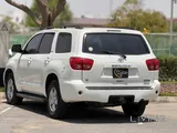 تويوتا سيكويا 2015